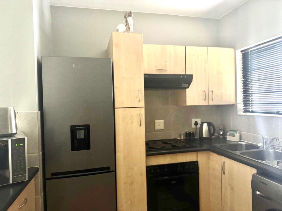 To Let 2 Bedroom Property for Rent in Diaz Beach Western Cape